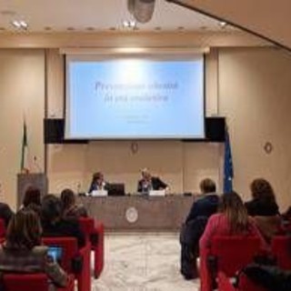 Mulè (Fi): "Oltre 20% adolescenti sovrappeso e 5% obeso, agire in fretta" Mulè (Fi): "Oltre 20% adolescenti sovrappeso e 5% obeso, agire in fretta"