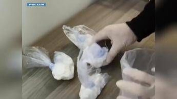 Droga, tra nuove sostanze e pusher online. L'esperto: "Roma è impregnata"