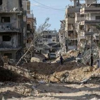 Israele cambia nome a operazione a Gaza. Hamas consegna corpo di un altro ostaggio Israele cambia nome a operazione a Gaza. Hamas consegna corpo di un altro ostaggio