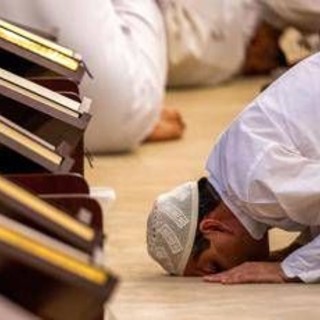 Capodanno persiano e fine Ramadan, l'Iran celebra Nowruz e Eid tra guerra e antiche tradizioni