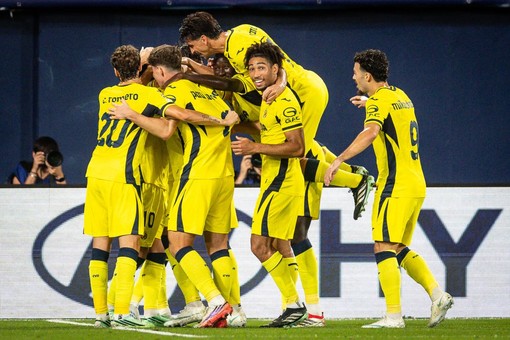 Il Napoli crolla in Champions, vince 3-1 il Villarreal