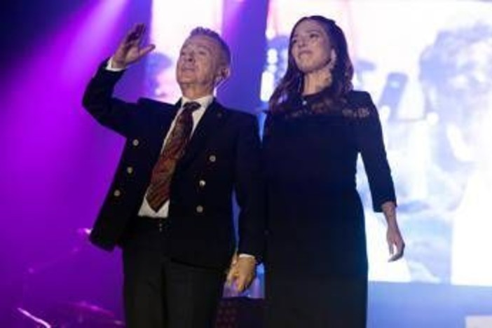 Pupo, la figlia Clara lo 'tradisce' a La volta buona: &quot;Mio cantante preferito? Gigi D'Alessio&quot;