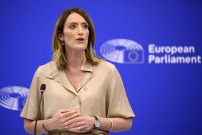 Metsola: "Lingua italiana occupa posto speciale nelle istituzioni europee"