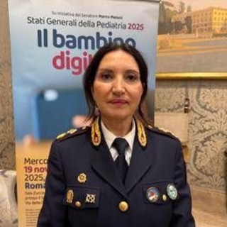 Polizia di stato: "Uso precoce smartphone espone bambini a reati e aggressioni"
