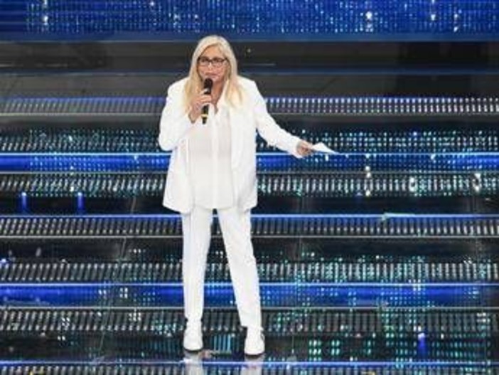 Domenica In - Speciale Sanremo, oggi con Mara Venier: i 30 big e gli ospiti