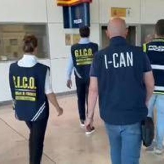 'Ndrangheta, consegnato alle autorità italiane boss latitante Paviglianiti﻿ catturato in Spagna