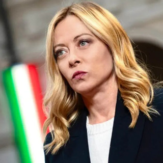 Meloni “A Hormuz Italia dovrebbe esserci ma si deve esprimere il Parlamento”
