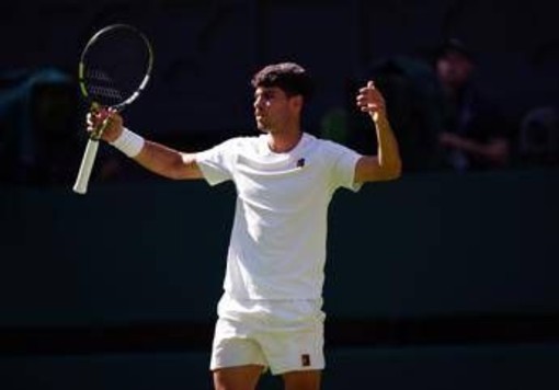 Fognini incanta Wimbledon, Alcaraz: "Può giocare fino a 50 anni"