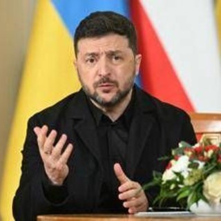 Ucraina, Zelensky e l'allarme: "Polonia nel mirino di Putin"