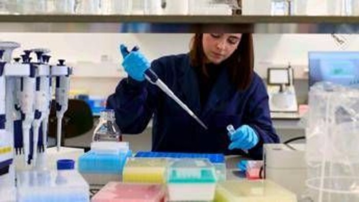 Polineuropatia demielinizzante infiammatoria cronica, ok Ue a nuova terapia&amp;nbsp;&amp;nbsp;