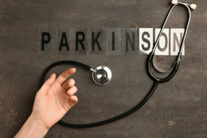 Parkinson, in Italia ok ad apomorfina sublinguale in episodi off