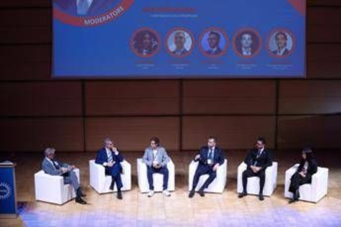 Sinergie 2025 chiude edizione “Visione” e presenta Manifesto, la community per agenti immobiliari