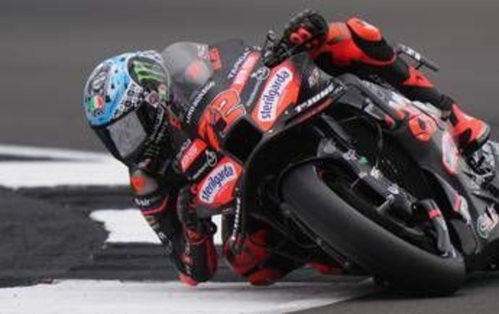 MotoGp, Bezzecchi in pole a Valencia. La griglia di partenza MotoGp, Bezzecchi in pole a Valencia. La griglia di partenza