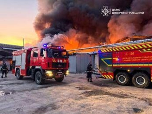 Ucraina, nuova raffica di droni e missili russi: Mosca avanza a Pokrovsk Ucraina, nuova raffica di droni e missili russi: Mosca avanza a Pokrovsk