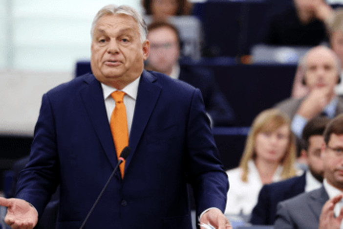 Divieto d'importazione del gas russo, ira Orban: "Ungheria porterà Ue in tribunale" Divieto d'importazione del gas russo, ira Orban: "Ungheria porterà Ue in tribunale"