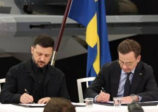 Ucraina e Gripen, i 'Grifoni' supersonici che la Svezia darà a Kiev