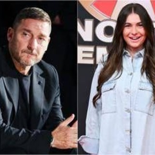 Totti e Noemi Bocchi, la reazione furiosa di Chanel: "Non sei più mio padre" Totti e Noemi Bocchi, la reazione furiosa di Chanel: "Non sei più mio padre"