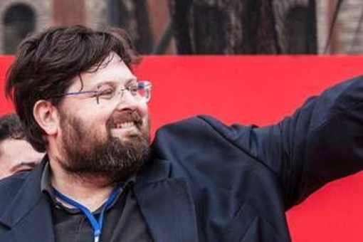 Gf Vip, Adinolfi contro Ibiza Altea: "Grave bestemmiare, Mediaset intervenga"