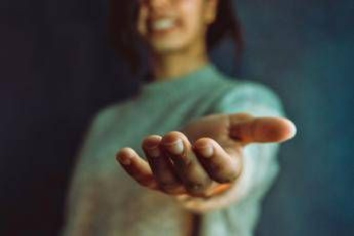 Sei milioni di italiani con disturbi psiche e cervello, esperti: "Cure siano uguali per tutti"