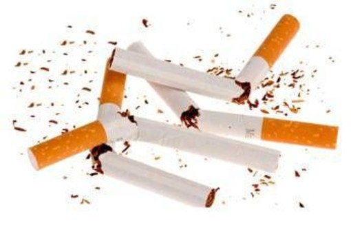 Giornata senza tabacco, Aiom: "Un paziente su 10 continua a fumare" Giornata senza tabacco, Aiom: "Un paziente su 10 continua a fumare"