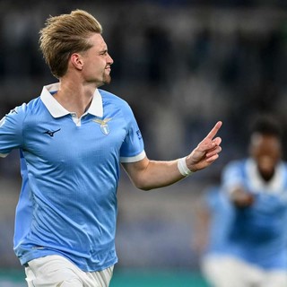 Lazio capolista per una notte, Parma battuto 2-1 all’Olimpico