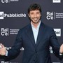 Sanremo, il nuovo regolamento dell'era De Martino: arriva la 'Serata Performance', 24 big in gara e paletti per l'IA