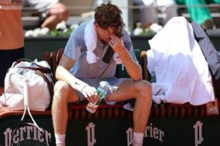 Sinner, la stanchezza dietro ko a Roland Garros? Jannik a Madrid: "Sono morto"