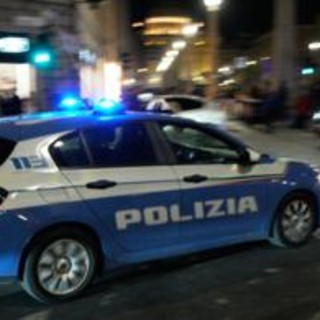 Donna trovata morta in casa a Torino, c'è un indagato Donna trovata morta in casa a Torino, c'è un indagato