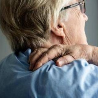 Svelato il segreto del prurito, ecco perché non riusciamo a smettere di grattarci Svelato il segreto del prurito, ecco perché non riusciamo a smettere di grattarci