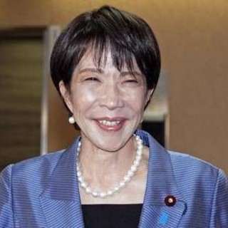 Sanae Takaichi, Iron Maiden nel cuore e la 'scuola' di Shinzo Abe: chi è la prima donna premier del Giappone