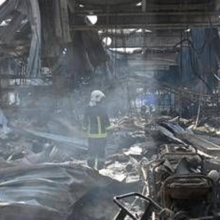 Ucraina, "piano segreto Usa-Russia per porre fine alla guerra". Kharkiv sotto attacco