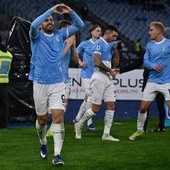 Lazio-Genoa 3-2, pioggia di rigori nell'Olimpico deserto Lazio-Genoa 3-2, pioggia di rigori nell'Olimpico deserto