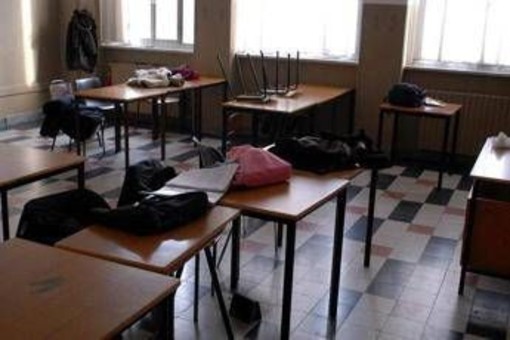 Violenza contro i prof da Roma a Lamezia Terme, la psicologa: "Alto rischio di emulazione"