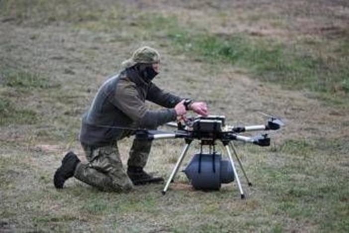 Ucraina, fotoreporter francese ucciso da un drone: è la prima volta