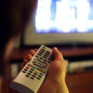 Ascolti tv, 'Step' su Rai2 vince la prima serata con il 15,8%