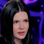 Evelina Sgarbi, l'appello ad Achille Lauro: "Vorrei conoscerlo". E la dedica a papà Vittorio Evelina Sgarbi, l'appello ad Achille Lauro: "Vorrei conoscerlo". E la dedica a papà Vittorio