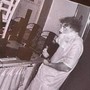 Furto notturno in una pizzeria, il proprietario condivide sui social la foto del ladro
