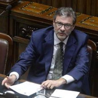 Manovra, Dpfp: finanzierà interventi per quasi 16 miliardi. Giorgetti: "Confermato obiettivo sostenibilità"