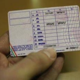 Patenti più care dal 1 novembre, Autoscuole: "L'aumento non è una nostra decisione"