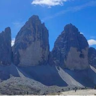 Precipita sulle Tre Cime di Lavaredo, morto 64enne membro del Soccorso alpino Precipita sulle Tre Cime di Lavaredo, morto 64enne membro del Soccorso alpino
