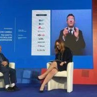 Lavoro, Treu: "Cambiamento c’è sempre stato ma non riusciamo a controllare IA" Lavoro, Treu: "Cambiamento c’è sempre stato ma non riusciamo a controllare IA"