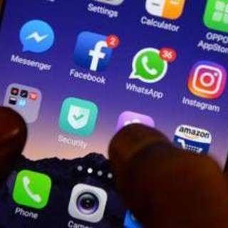 Caltanissetta, sorelline scomparse erano in un supermercato per una challenge social Caltanissetta, sorelline scomparse erano in un supermercato per una challenge social