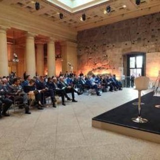 Imprese, flussi migratori e transizione: le opportunità economiche e occupazionali Imprese, flussi migratori e transizione: le opportunità economiche e occupazionali