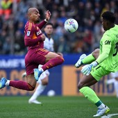 Rimonta last minute, la Roma vince 3-2 a Parma e sogna la Champions Rimonta last minute, la Roma vince 3-2 a Parma e sogna la Champions