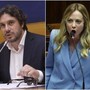 "Meloni indossa ginocchiere", bufera alla Camera per frase del M5S Silvestri "Meloni indossa ginocchiere", bufera alla Camera per frase del M5S Silvestri