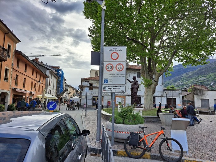 Aosta: Modificate alcune norme per l'accesso alle ZTL